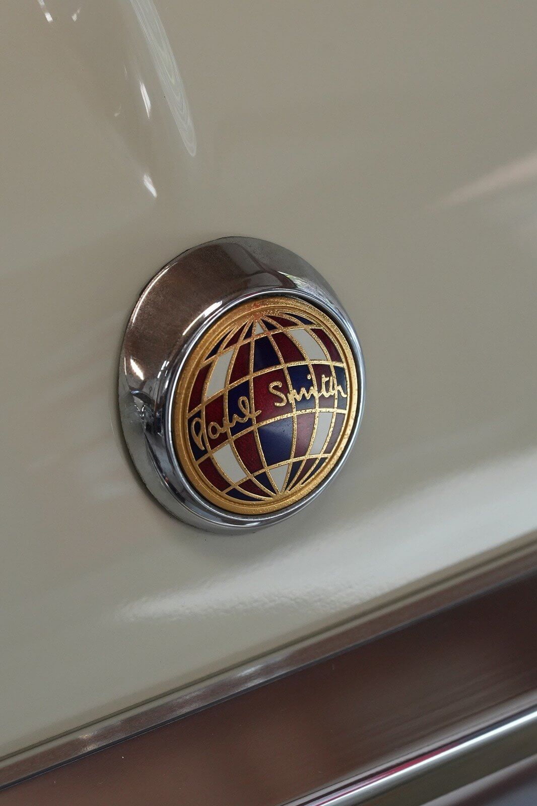 Rover Mimi Paul Smith